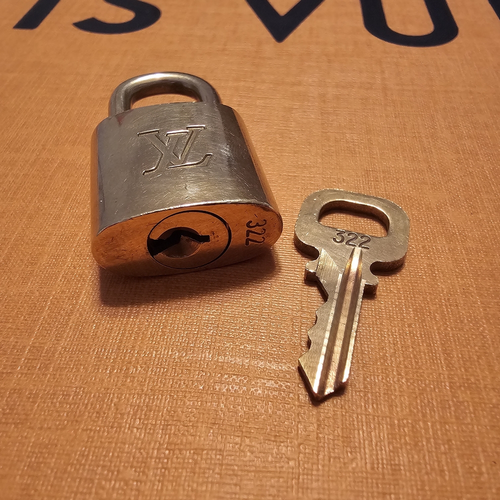 Louis Vuitton Gold Padlock with Key - Picture 7 of 7
